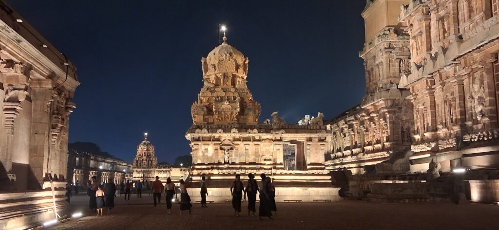 Kolhapur Airport pick up drop