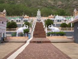 Best Car Rental Agency in Kolhapur